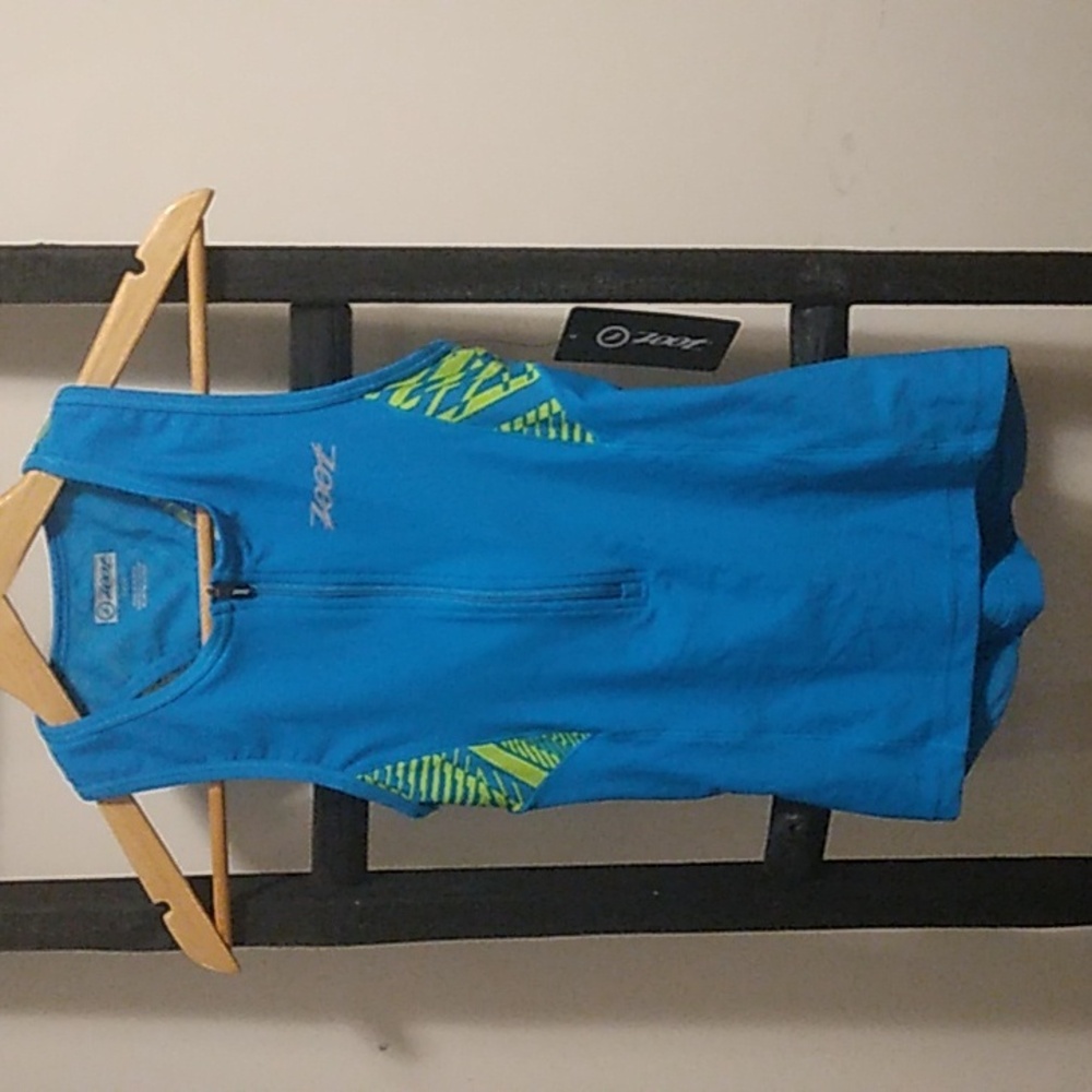 Women's Zoot Performance Tri RacerbackTribal Tank NWT